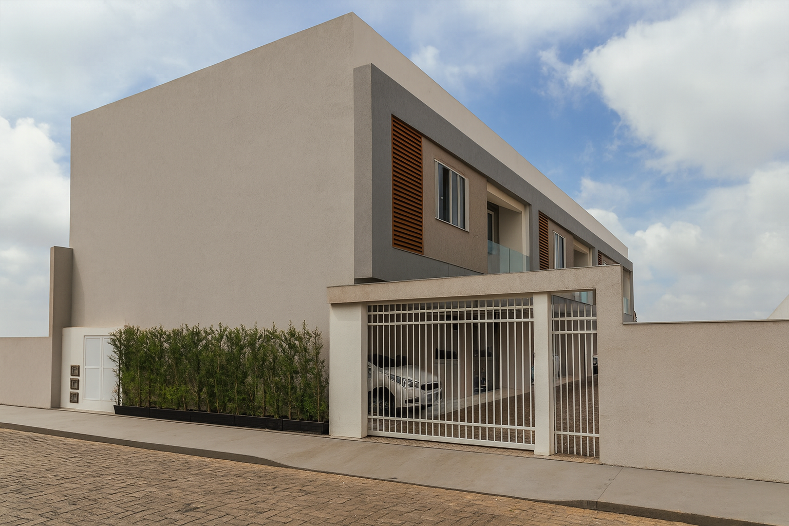 VILLAGE 4/4 COM SUÍTE NA MARIA PRETA